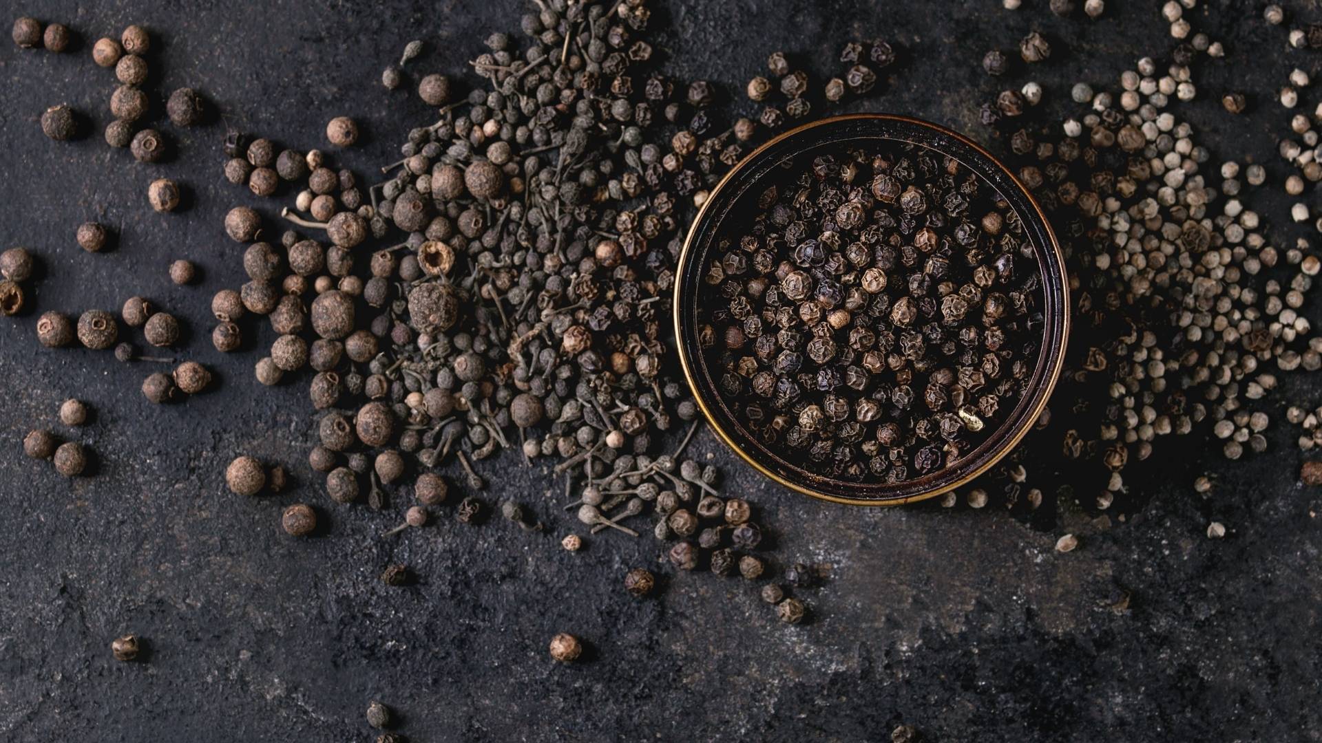 Black Pepper Extract gallery image 3