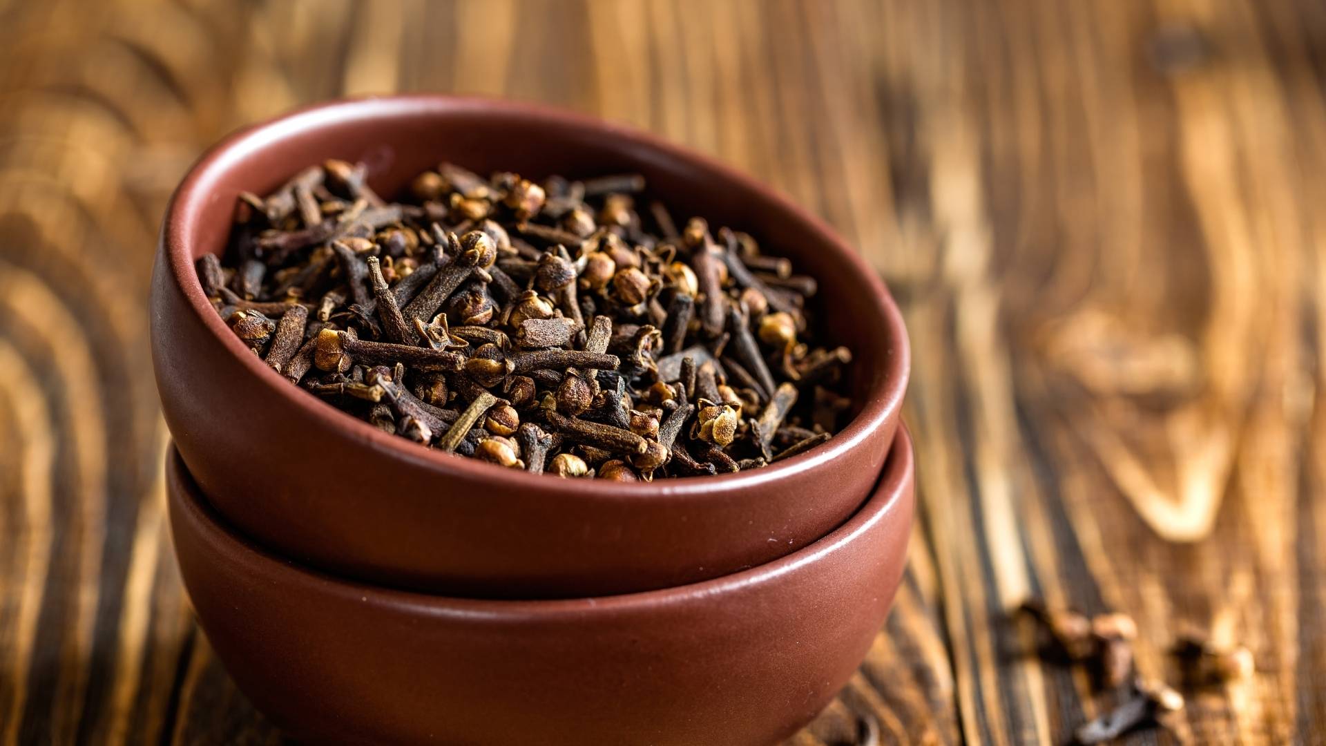 Clove Extract gallery image 2